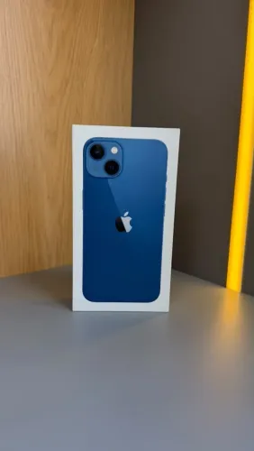 iPhone 13