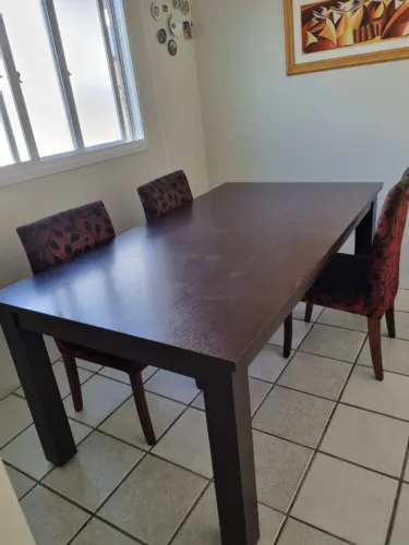 Mesa de Jantar em MDF