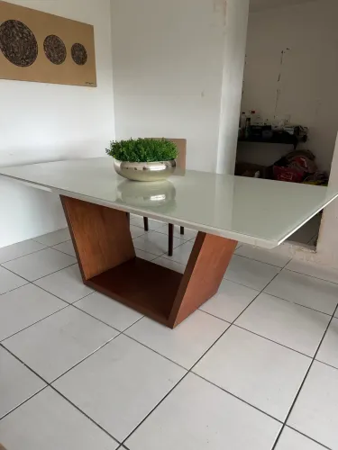 Mesa de jantar 8 lugares