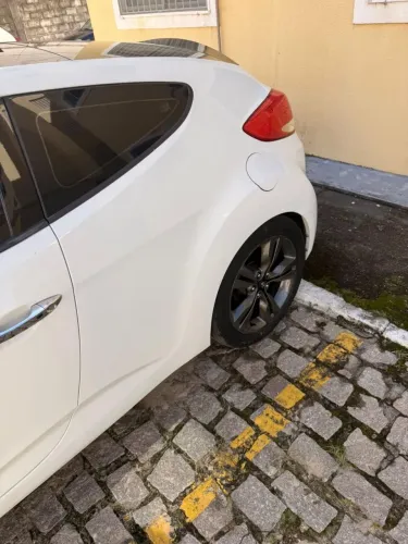 Hyundai Veloster 1.6 16V 140cv Aut. 2013