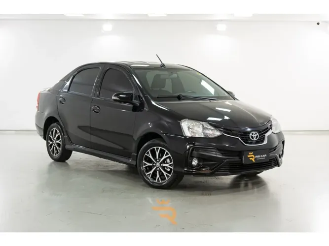 Toyota Etios Platinum 1.5 Flex 16V 4P Aut. 2018