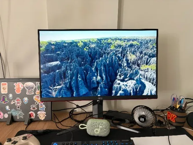 Monitor Gamer AOC Hero 27" QHD 155Hz 1440p 1ms Q27G2