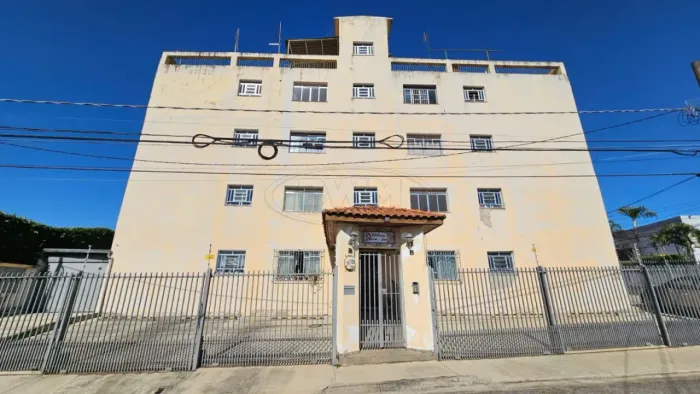 Apartamento 2 Dormitórios | 80 m² | 1 Vaga | Jd. América | R$ 240.000