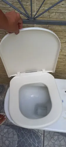 Assento + Tampa brancos CELITE p/vaso sanitário