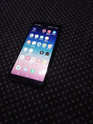 Galaxy A8 64gb com NFC e biometria 