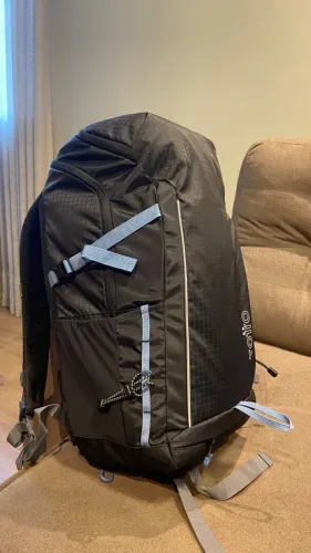 MOCHILA TOTTO 40 LITROS TREKKING ACAMPAMENTO PRETA