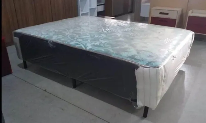 Cama Box conjugada casal nova na embalagem 