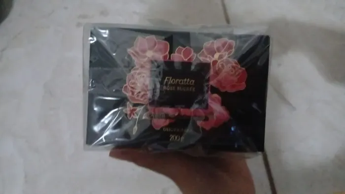 Creme lacrado acetinado Floratta Rose Sucree
