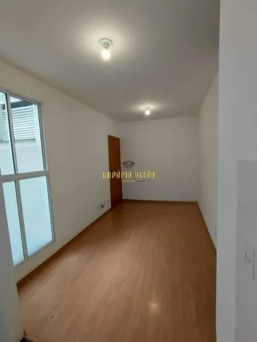 Apartamento á Venda com 2 Quartos no Condomínio Residencial São Bento em Vila Perracini -