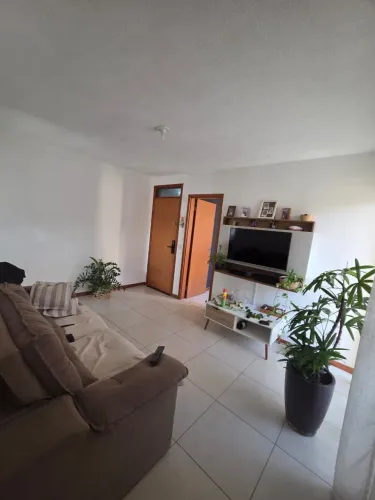 VENDE-SE APARTAMENTO 3/4 RESIDENCIAL ALTO DA CRUZ