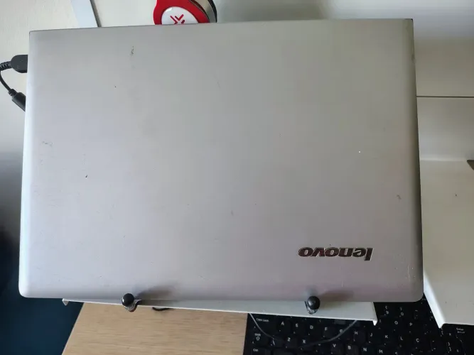 Notebook core i5 1TB Lenovo