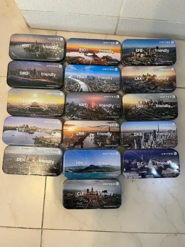Coleção Completa 16 Caixas Metálicas United Airlines - Friendly Skies