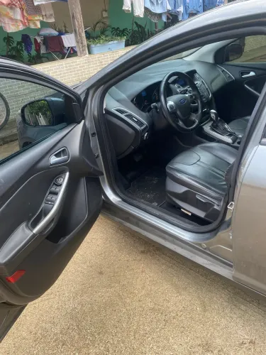 Ford Focus Sedan 2.0 16v/2.0 16V Flex 4P Aut. 2014