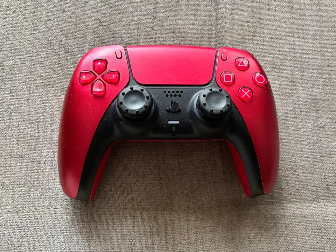 Dualsense PS5 Volcanic Red 
