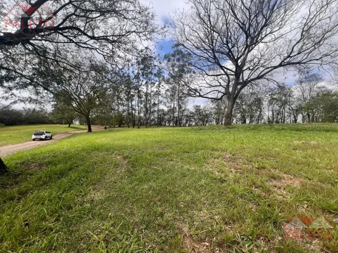 Terreno 720 m² a venda no Condomínio Ninho Vede I Eco Residence na cidade de Porangaba SP