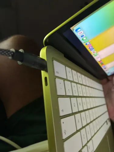MacBook Neo 256gb Citrus lindo com nota 1 mês de uso