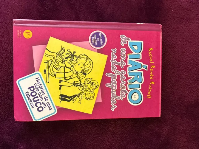 3 Livros da coleção Diário De Uma Garota Nada Popular