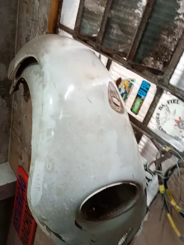PARALAMAS FUSCA 