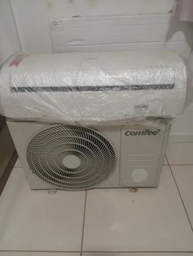Ar-Condicionado Comfee 9000btus