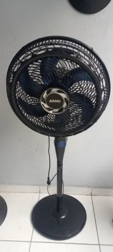 Ventilador Arno de coluna 