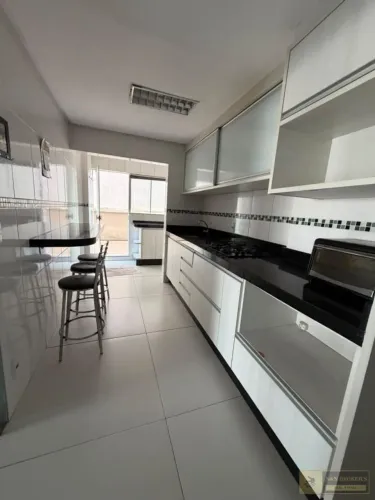 Apartamento para Locação no Edifício Itamaracá | BC