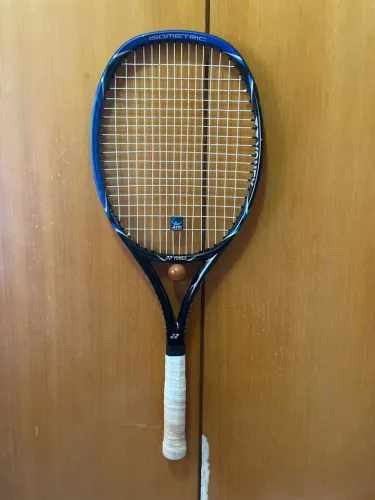 Raquete Yonex Ezone