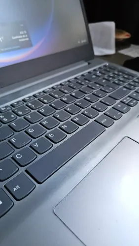 ? Lenovo IdeaPad S145 | Core i5 8ª Geração | 20GB RAM | Tela 15,6