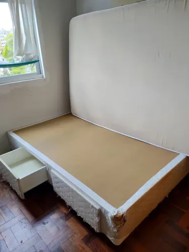 Cama Box