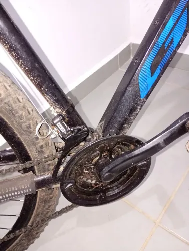 Vendo bicicleta aro 29 quadro 17 revisão completa