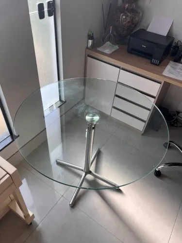 Mesa de Vidro Redonda 10mm Dobrável
