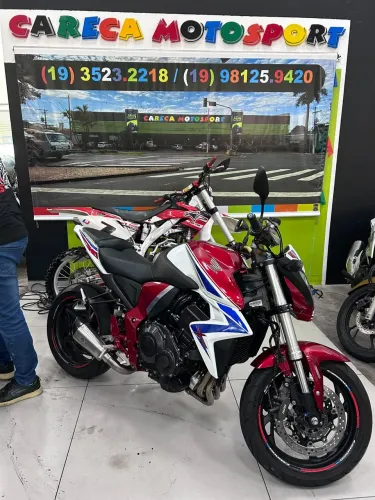 HONDA CB 1000R