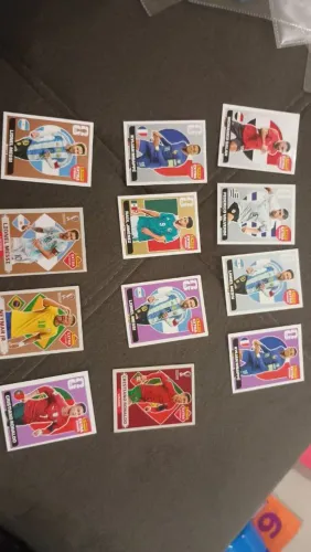 FIGURINHAS LEGENDS! MESSI, NEYMAR, CR7!
