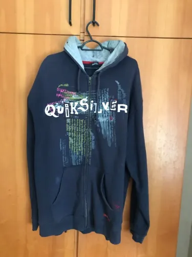 Casaco Moletom Quiksilver com Fecho e Capuz - Tamanho L (G)