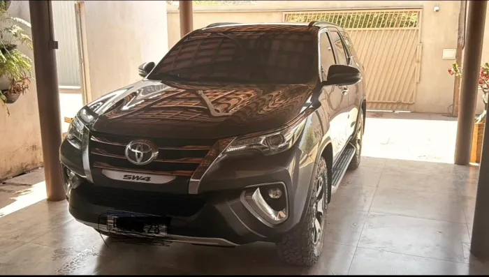 Toyota Hilux SW4 SRX Diamo. 4X4 2.8 TB DIE AUT 2020
