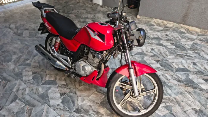 Suzuki GSR 125S