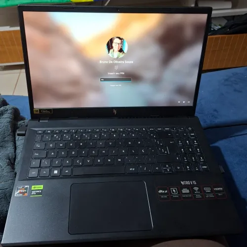 Acer Nitro V15 Gamer | Ryzen 7 | RTX 4050 6GB | 16GB DDR5 | SSD 512GB | 165Hz
