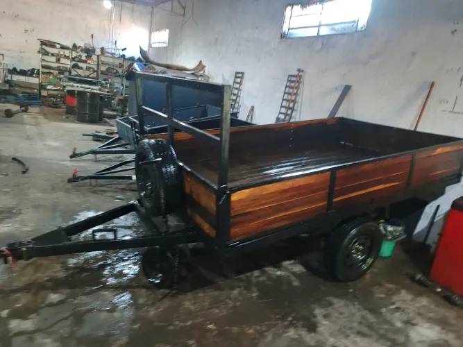 Carreta 1.70 x 3 metros