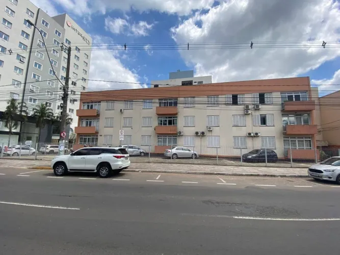 Excelente Apartamento semi mobiliado com 2 dormitórios para locação, em ótima localização