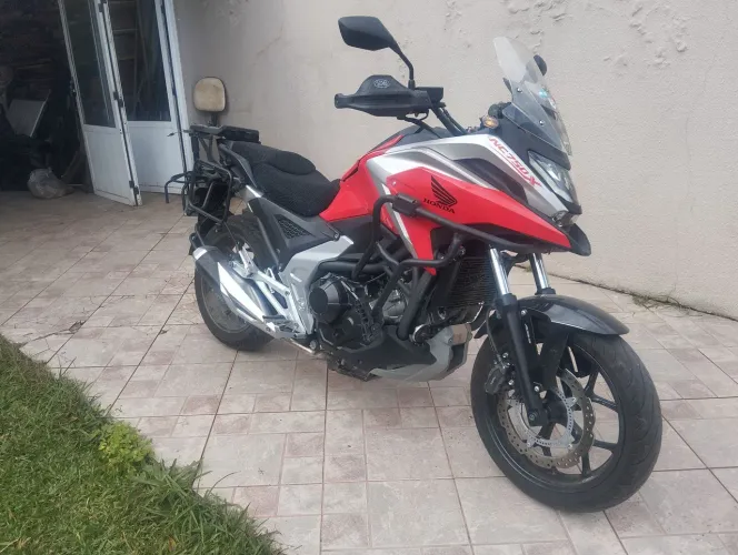 HONDA NC 750X - único dono