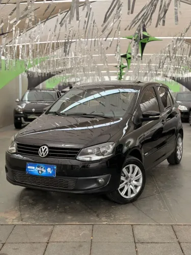 Volkswagen Fox 1.6 MI Total Flex 8V 5P 2013
