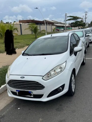 Ford Fiesta 1.6 16V Flex Aut. 5P 2014