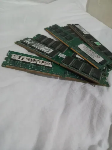 Memória RAM 512mb 1GB DDR e DDR2