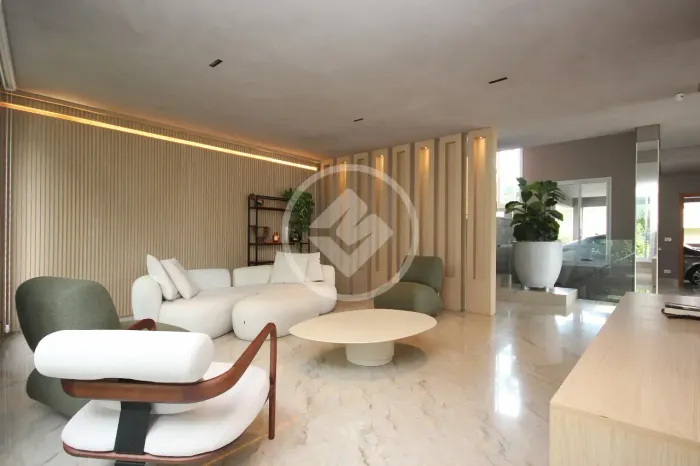 CASA LUXUOSA EM CONDOMINIO FECHADO, VILA DA SERRA codigo: 341677
