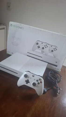 Xbox one s 1tb de memória