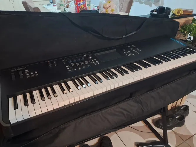 Yamaha MODX8
