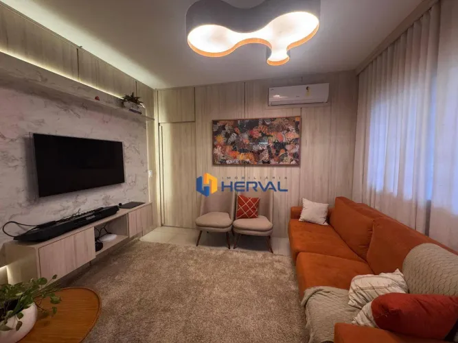 Casa com 3 quartos à venda, 120 m² por R$ 620.000 - Jardim Paris - Maringá/PR