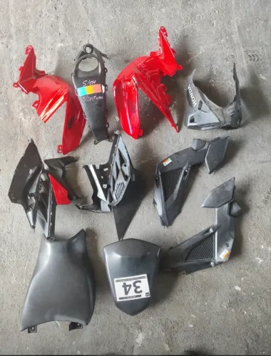 Peças de CB 300f