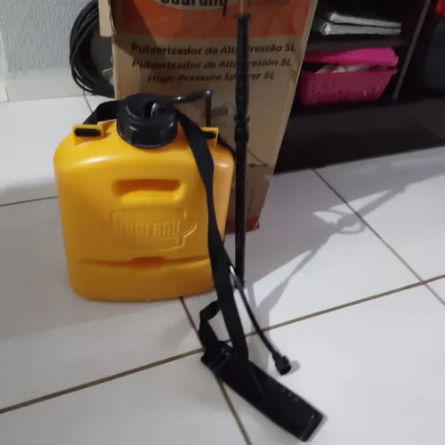 PULVERIZADOR MANUAL 5 LITROS