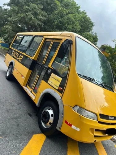 ÔNIBUS DISPONÍVEL