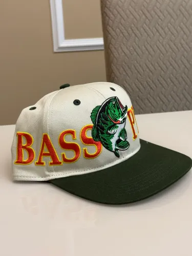 Boné Bass Pro Shops branco/verde